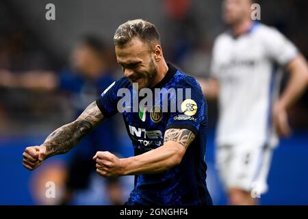 Milan, Italy. 25 September 2021. Federico Dimarco of FC Internazionale ceebrates during the Serie A football match between FC Internazionale and Atalanta BC. Credit: Nicolò Campo/Alamy Live News Stock Photo