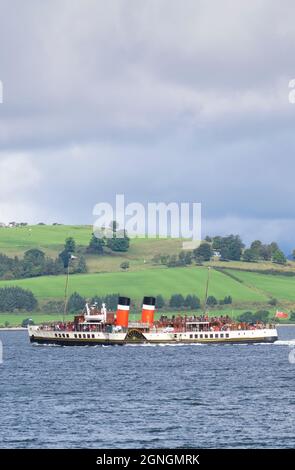 Greenock, Scotland, UK, September 11th 2021, The Waverley paddle steamboat full of tourists travelling from Glasgow to Rothesay Stock Photo