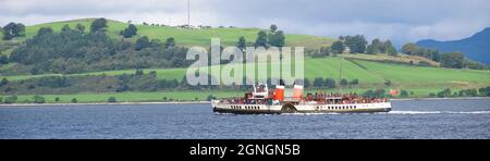 Greenock, Scotland, UK, September 11th 2021, The Waverley paddle steamboat full of tourists travelling from Glasgow to Rothesay Stock Photo