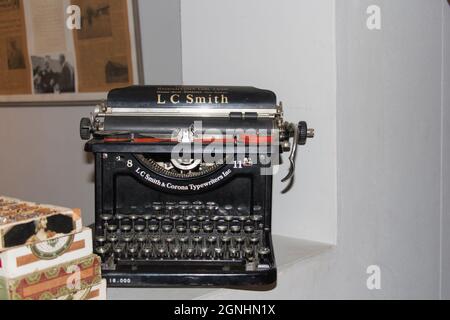 lc smith and corona typewriter value