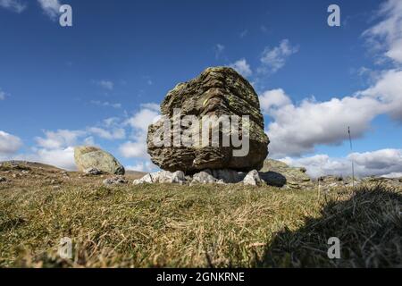 Classic landforms of the British Isles - the Norber Erratics Stock Photo