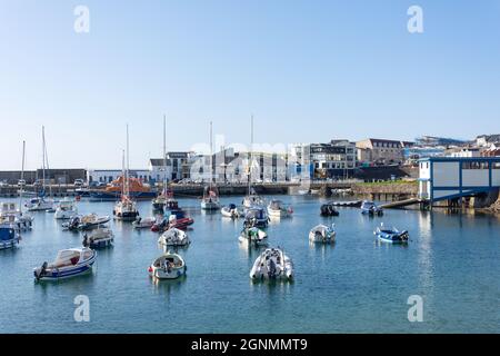 Portrush Harbour, Portrush (Port Rois), County Antrim, Northern Ireland, United Kingdom Stock Photo