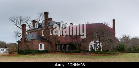 The Boone Hall Plantation located in Mount Pleasant, South Carolina is a historic house built in 1936 in the Colonial Revival architectural style Stock Photo