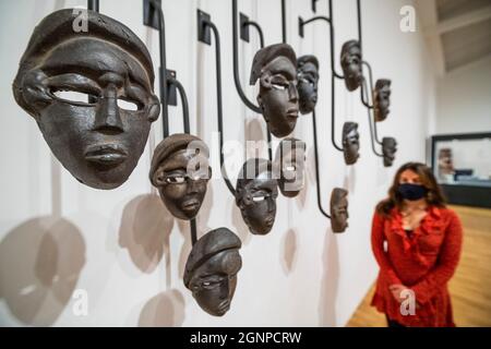 London, UK. 27th Sep, 2021. Chorus, 2016 - Theaster Gates: A Clay Sermon - Whitechapel Gallery's previews thei Autumn exhibitions. Credit: Guy Bell/Alamy Live News Stock Photo