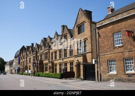 Views of buildings on Horse Fair, Banbury Cross in Banbury in the UK Stock Photo