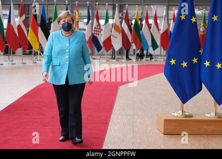 (210927) -- BERLIN, Sept. 27, 2021 (Xinhua) -- German Chancellor Angela Merkel arrives for the EU summit in Brussels, Belgium, June 24, 2021. (European Union/Handout via Xinhua) Stock Photo