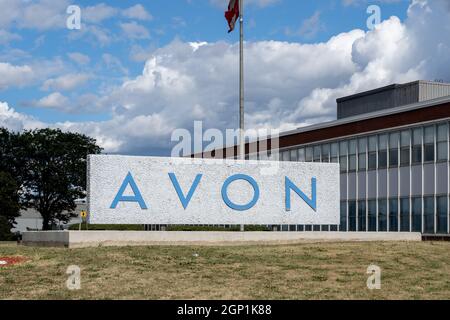 Montreal, QC, Canada - September 3, 2021: The Avon Company Canada head office in Montreal, QC, Canada. Stock Photo