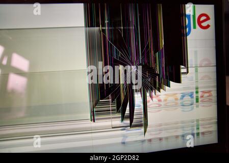 Laptop with a smashed screen (MacBook Pro, Retina 13-inch 2015) with a ...