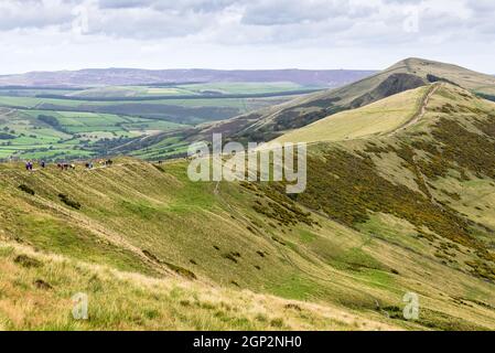 Walkers on the Great Ridge, as seen from Mam Tor, Peak District National Park, Derbyshire, England Stock Photo