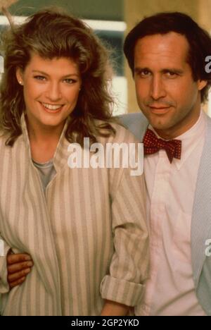 FLETCH (1985) DANA WHEELER NICHOLSON FLTH 009 Stock Photo - Alamy