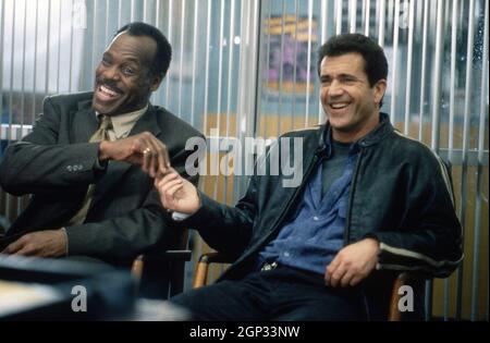 LETHAL WEAPON 2, from left: Danny Glover, Joe Pesci, Mel Gibson, 1989 ...