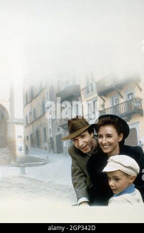 LIFE IS BEAUTIFUL (aka La Vita e Bella) 1997 film with Roberto Benigni ...