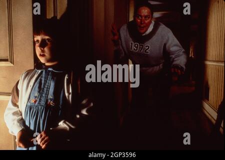 Matilda, From Left: Mara Wilson, Brian Levinson, Danny Devito, Rhea 