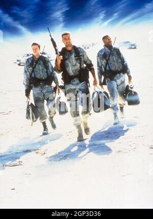 Mark Wahlberg, George Clooney & Ice Cube Film: Three Kings (USA/AUS ...