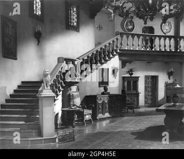 Set Reference Still for GARY COOPER and LILLI PALMER in CLOAK AND DAGGER 1946 director FRITZ LANG art direction Max Parker set decoration Walter F. Tilford music Max Steiner United States Pictures / Warner Bros. Stock Photo