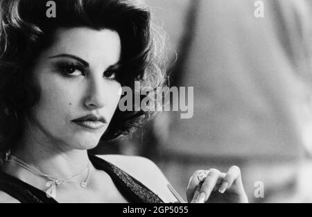 SHOWGIRLS, 1995. (c) United Artists/ Courtesy Everett Collection Stock