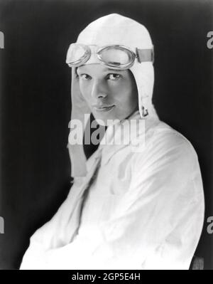 Amelia Earhart's flight suit