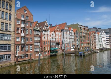 Town houses, Deichstrasse, Nikolaifleet, Hamburg, Germany Stock Photo