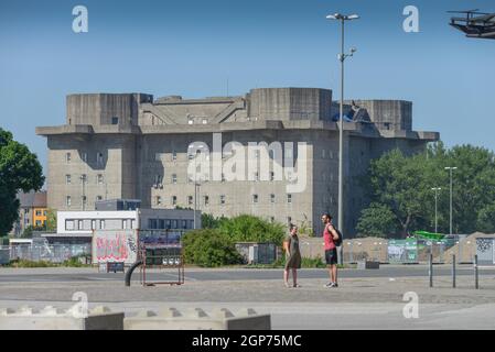 Flakturm IV, Heiligengeistfeld, St. Pauli, Hamburg, Germany Stock Photo