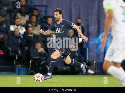 Paris, France. 28th Sep, 2021. Lionel Messi of PSG during the UEFA Champions League, Group A football match between Paris Saint-Germain and Manchester City on September 28, 2021 at Parc des Princes stadium in Paris, France - Photo Jean Catuffe/DPPI Credit: DPPI Media/Alamy Live News Stock Photo