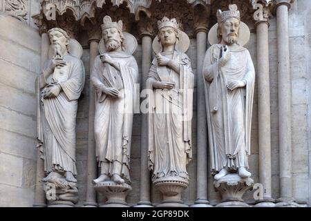 Saint Paul, King David, a queen, and another king, Portal of St. Anne, Notre Dame Cathedral, Paris, UNESCO World Heritage Site in Paris, France Stock Photo