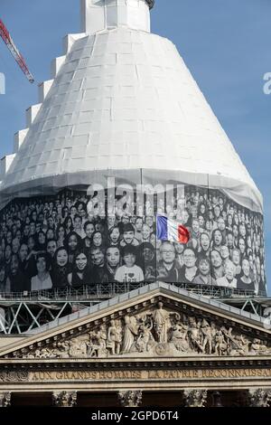 Paris - The pediment of Pantheon against the background of repaired dome.  Construction of the building started in 1757 and was finished in 1791 Stock Photo