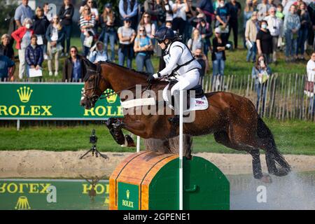 Aachen, Deutschland. 18th Sep, 2021. Laura COLLETT (GBR) on Mr Bass, action in the water, in the Rolex Complex, eventing, cross-country C1C: SAP-Cup, on September 18, 2021, World Equestrian Festival, CHIO Aachen 2021 from September 10 - 19, 2021 in Aachen/Germany; Â Credit: dpa/Alamy Live News Stock Photo