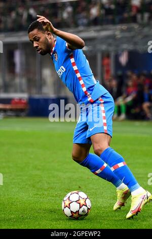 Milan, Italy. 28 September 2021. Renan Lodi of Club Atletico de Madrid in action during the UEFA Champions League football match between AC Milan and Club Atletico de Madrid. Credit: Nicolò Campo/Alamy Live News Stock Photo