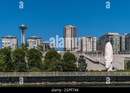 Seattle, WA, US - July 5, 2021: View of the iconic Seattle Space Needle isolated at golden hour against bright blue sky. Stock Photo