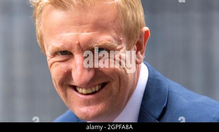 London, UK. 29th Sep, 2021. London UK Ministers in Downing Street, Oliver Dowden, Minister without Portfolio, Credit: Ian Davidson/Alamy Live News Stock Photo