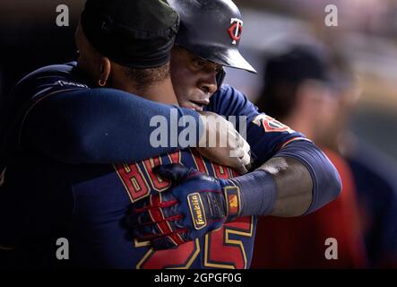 Minneapolis, United States. 28th Sep, 2021. Minnesota Twins' Miguel Sano (22) hugs Byron Buxton (25) in the dugout after hitting a home run in the seventh inning against the Detroit Tigers on Tuesday, Sept. 28, 2021 at Target Field in Minneapolis, Minnesota. (Photo by Carlos Gonzalez/Minneapolis Star Tribune/TNS/Sipa USA) Credit: Sipa USA/Alamy Live News Stock Photo