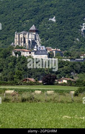 France, Haute Garonne, route of St Jacques de Compostelle, Saint-Bertrand-de-Comminges, Notre-Dame de Saint-Bertrand-de-Comminges cathedral Stock Photo