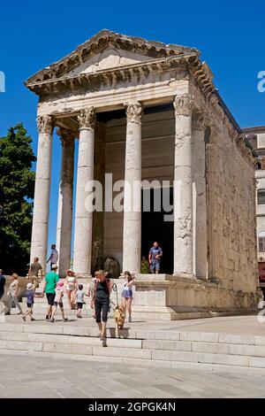 Croatia, Istria, Adriatic coast, Pula, the Temple of Augustus is a Roman prostyle tetrastyle Corinthian temple built at the beginning of the 1st century Stock Photo