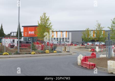 B & Q, new store nearing completion at Stane Retail Park, Tollgate, Stanway, Colchester, Essex in September 2021 Stock Photo