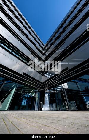 Part of a modern office building in Bremen Stock Photo