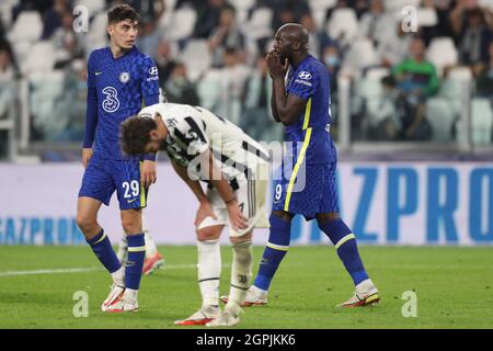 Turin, Italy, 29th September 2021. Kai Havertz of Chelsea FC looks towards team mate Romelu Lukaku as he reacts after missing a chance to score during the UEFA Champions League match at Allianz Stadium, Turin. Picture credit should read: Jonathan Moscrop / Sportimage Stock Photo