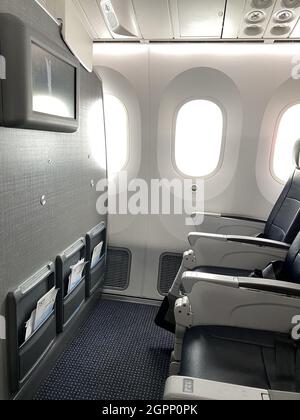 CHICAGO, UNITED STATES - Aug 06, 2021: The premium economy bulkhead seating on American Airlines Boeing 787 Dreamliner Stock Photo