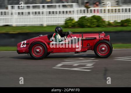 Anscott, Aston Martin Speed Model, Brooklands Trophy, a thoroughbred two-driver sports car race for post vintage vehicles, Goodwood Revival 2021, Good Stock Photo