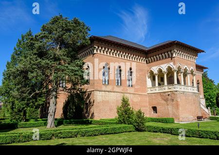 Old historical buiding at Mogosoaia Palace (Palatul Mogosoaia) near the lake and park, a weekend attraction close to Bucharest, Romania, in a sunny sp Stock Photo