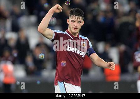 London, UK. 30th Sep, 2021. Declan Rice of West Ham United celebrates his teams victory after the game. UEFA Europa league match, group H, West Ham Utd v Rapid Wien at the London Stadium, Queen Elizabeth Olympic Park in London on Thursday 30th September 2021. this image may only be used for Editorial purposes. Editorial use only, license required for commercial use. No use in betting, games or a single club/league/player publications. pic by Steffan Bowen/Andrew Orchard sports photography/Alamy Live news Credit: Andrew Orchard sports photography/Alamy Live News Stock Photo