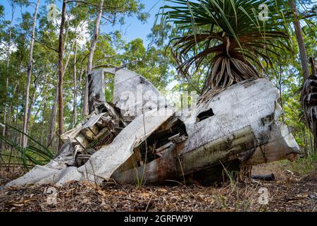 Wreckage of Beaufort Bomber which crash landed near Higgins Field, in 1945. Bamaga, Queensland, Australia Stock Photo