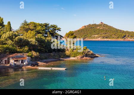 France, Var, Corniche de l'Esterel, Saint Raphael, Agay bay, beach Stock Photo