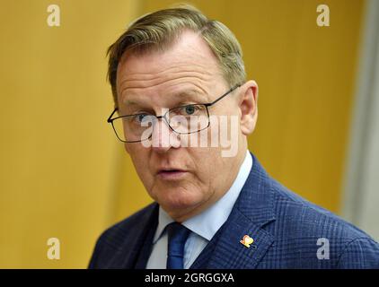 Erfurt, Germany. 01st Oct, 2021. Bodo Ramelow (Die Linke), Prime Minister of Thuringia, after the ceremony to bid farewell to the President of the Federal Labour Court. Credit: Martin Schutt/dpa-Zentralbild/dpa/Alamy Live News Stock Photo