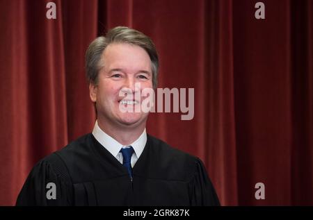 Washington, USA. 30th Nov, 2018. Supreme Court Associate Justice Brett M. Kavanaugh poses during the official Supreme Court group portrait at the Supreme Court on November 30, 2018 in Washington, DC (Photo by Kevin Dietsch/Pool/Sipa USA) Credit: Sipa USA/Alamy Live News Stock Photo