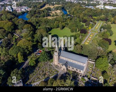 Aerial view of St Machar (or St Machar's) Cathedral in the city of Aberdeen, Scotland, with Seaton park and the River Don visible in the background Stock Photo