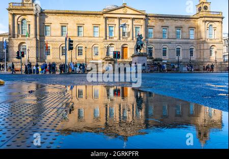 Reflection of General Register House the National Archives of Scotland on Princes Street in Edinburgh, Scotland, UK Stock Photo