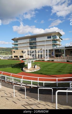 Cheltenham Racecourse The Princess Royal Stand and Winner's Enclosure  Picture by Antony Thompson - Thousand Word Media, NO SALES, NO SYNDICATION. Con Stock Photo