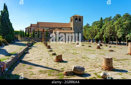 Cattedrale di San Giusto Martire cathedral garden . Stock Photo