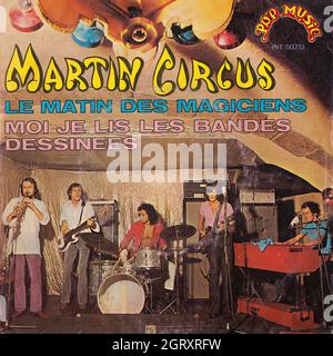 Martin Circus - Le matin des magiciens - Moi je lis les bandes déssinées 45rpm - Vintage Vinyl Record Cover Stock Photo