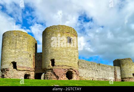 Historical Rhuddlan castle near Rhyl on the River Clwyd a medieval castle in North Wales Stock Photo